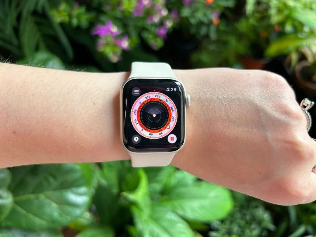 Apple Watch SE 2nd generation (GPS + Cellular)
