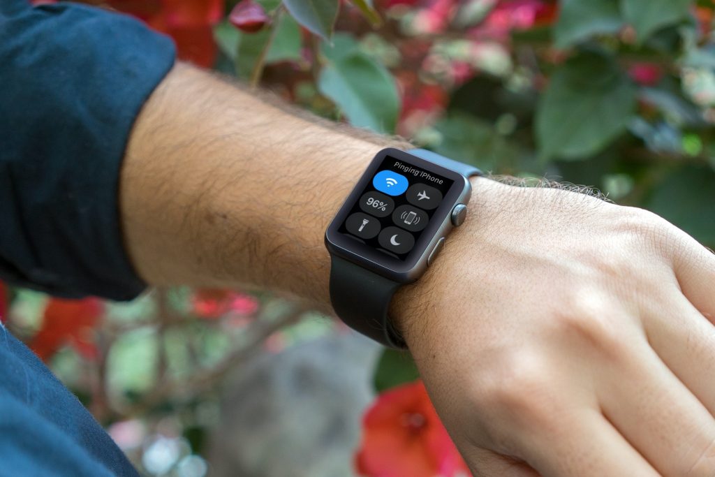 How to Ping iPhone From Apple Watch